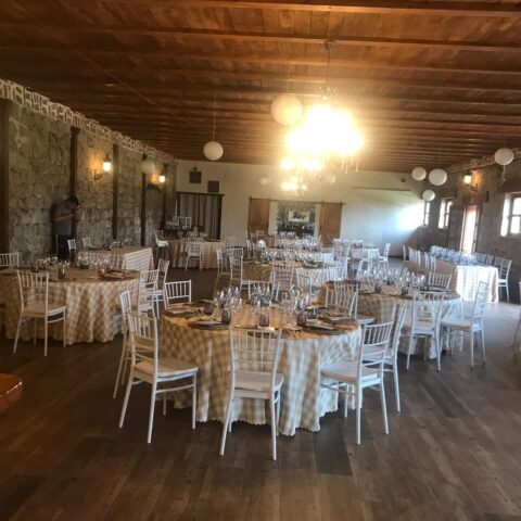 alquiler muebles para eventos segovia